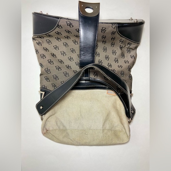 Dooney & Bourke Buckle Bucket Handbag Purse Lock Monogram Signature Black Grey. - Picture 11 of 16